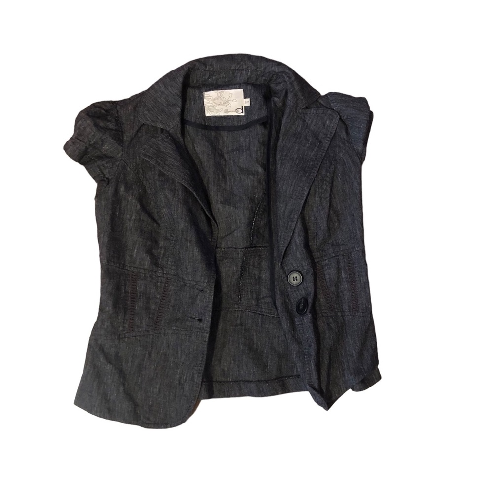 Cute short sleeve blazer